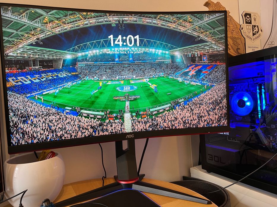 Monitor AOC + HP Omen428222811042621442