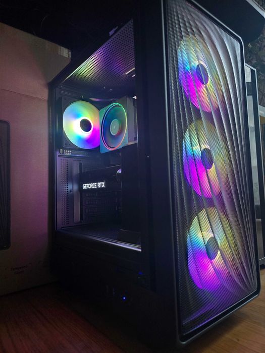 Komputer gamingowy ARGB - RTX 3080 - Ryzen 5600 - 32GB DDR4 - 1TB M.2 - 700W