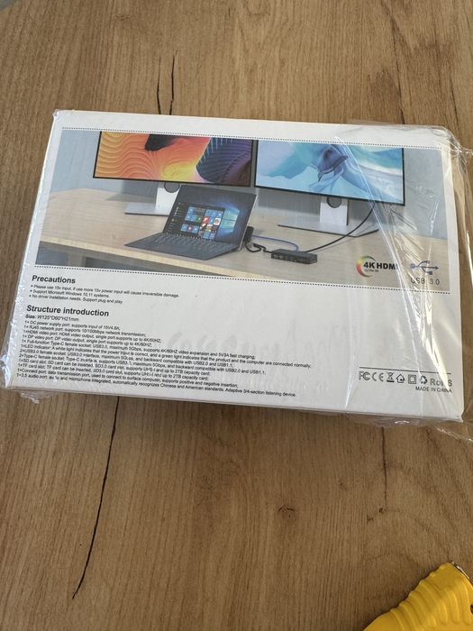 Stacja dokująca Rytaki 11w1 dedykowana do urządzeń Microsoft Surface