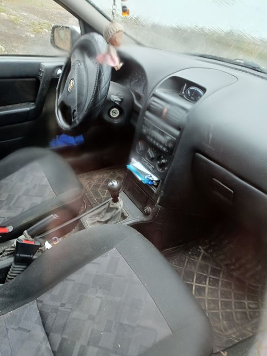 Carro Opel Astra