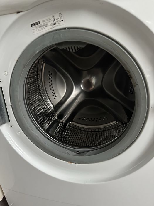 Пральна машина Zanussi