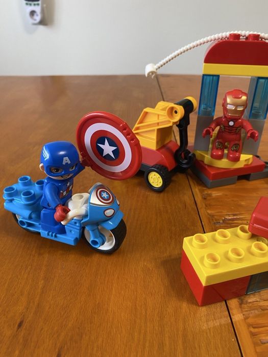 Lego duplo лабораторія супергероїв 10921