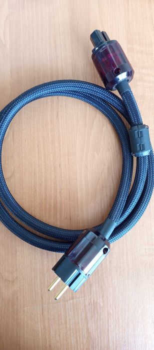 Сетевой кабель YY Audio HiFi OCC power cord 1, 5 метра