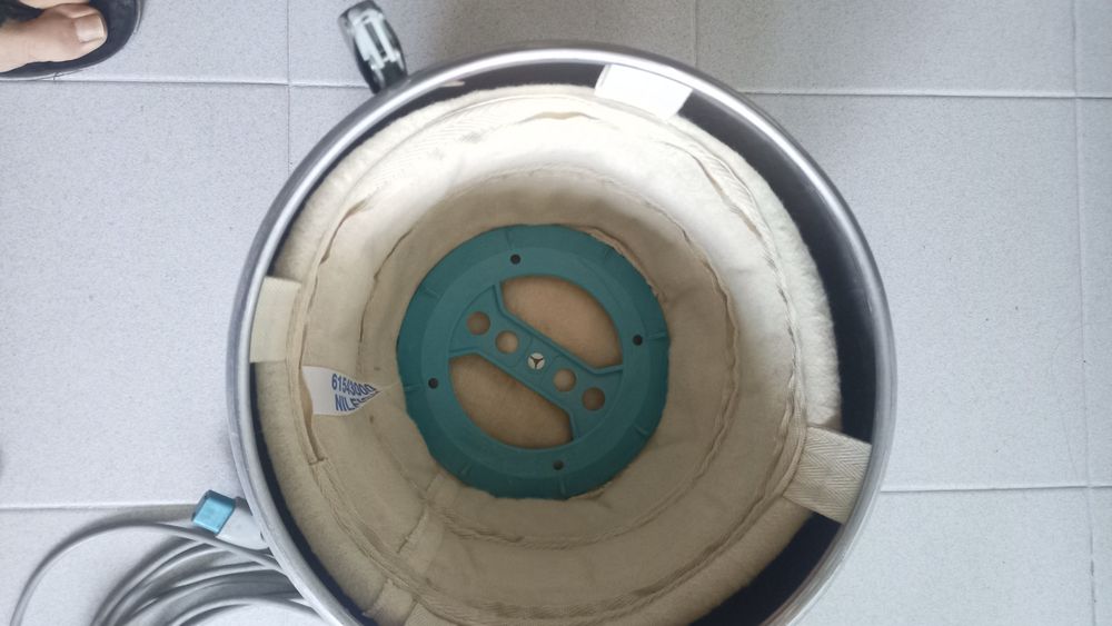 Aspirador Nilfisk 1000w GMD