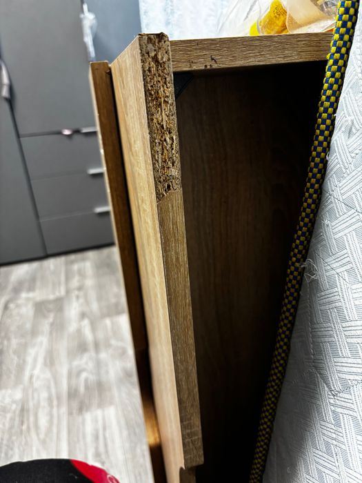 Двухэтажная кровать