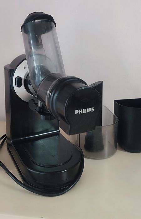 Соковижималка шнекова FHILIPS бу