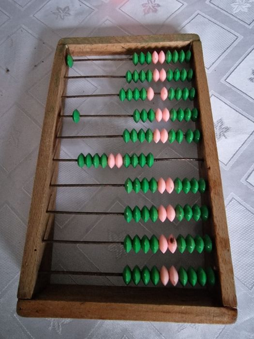 drewniane liczydło PRL