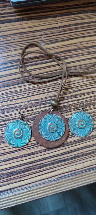 Набір стильної біжутерії