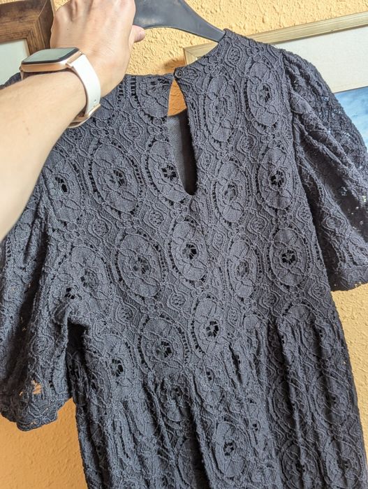 Sukienka ażurowa bufki Primark