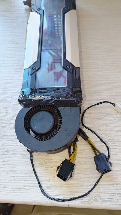 Відеокарта Nvidia Tesla V100 16 Gb PCI-E AI прискорювач