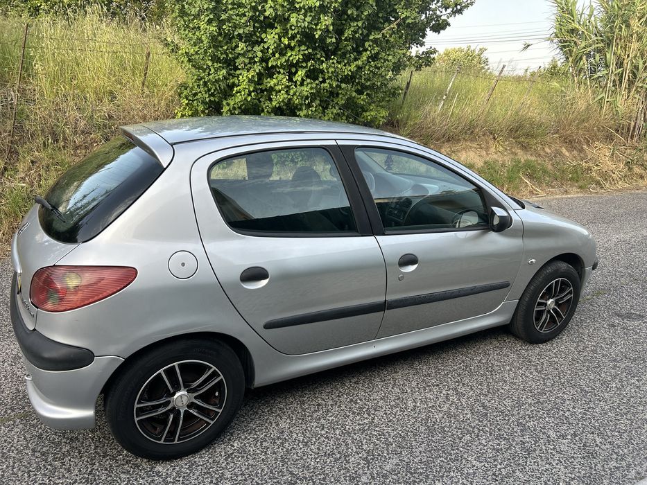 Pegeout 1.4hdi ano 2005