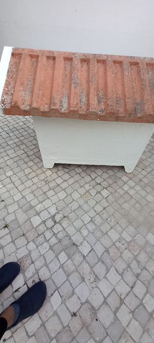 Casota Grande  104 × 83 x 84