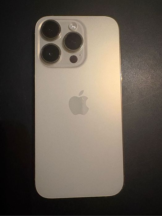 Iphone 14 pro / conservado