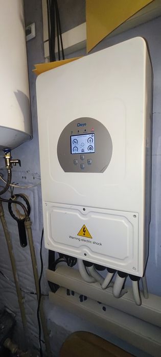 Гібридний інвертор Deye SUN-5K-SG03LP1-EU 5kW, 1Ф, 48V