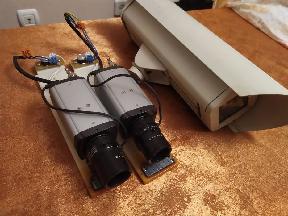 CAMERA APER VACC-1570N z obiektywem 13038D