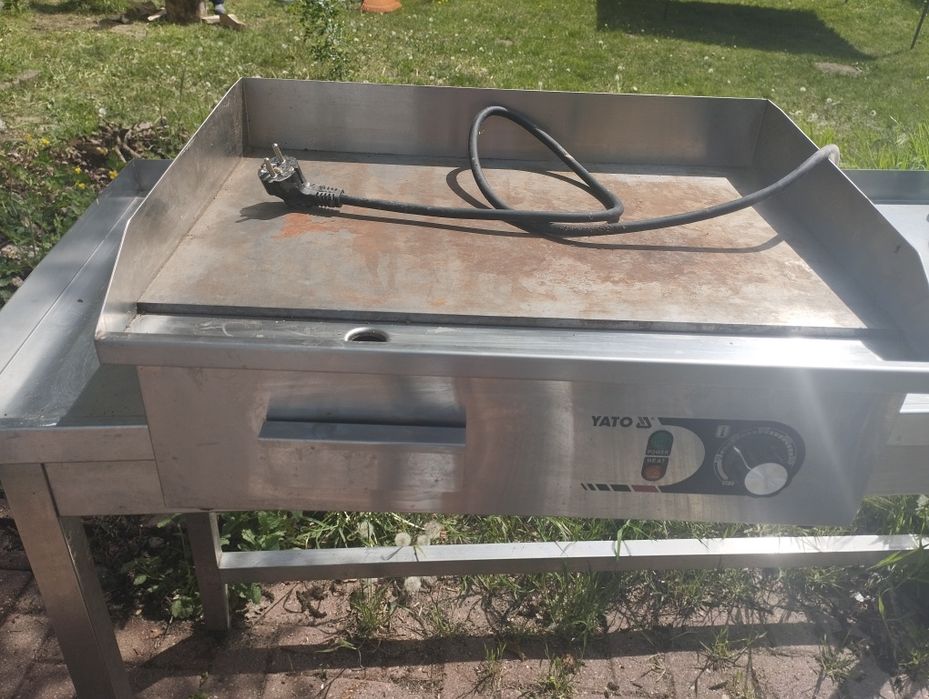 Elektryczna płyta grillowa gładka 550MM | YG-04585 YATO