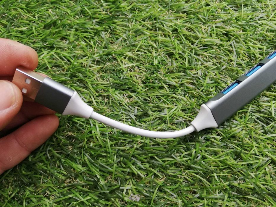 HUB USB 4 Portas corpo em alumínio