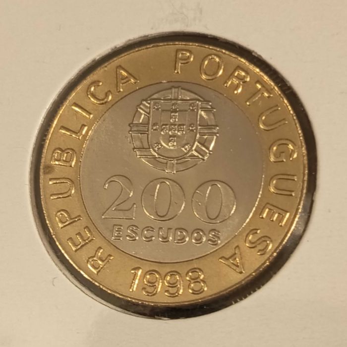 Moedas de 200 escudos Bimetálicas