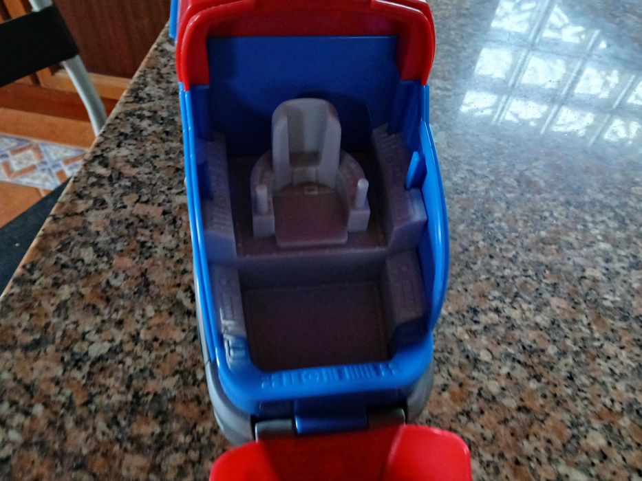 Autocarro Patrulha Pata