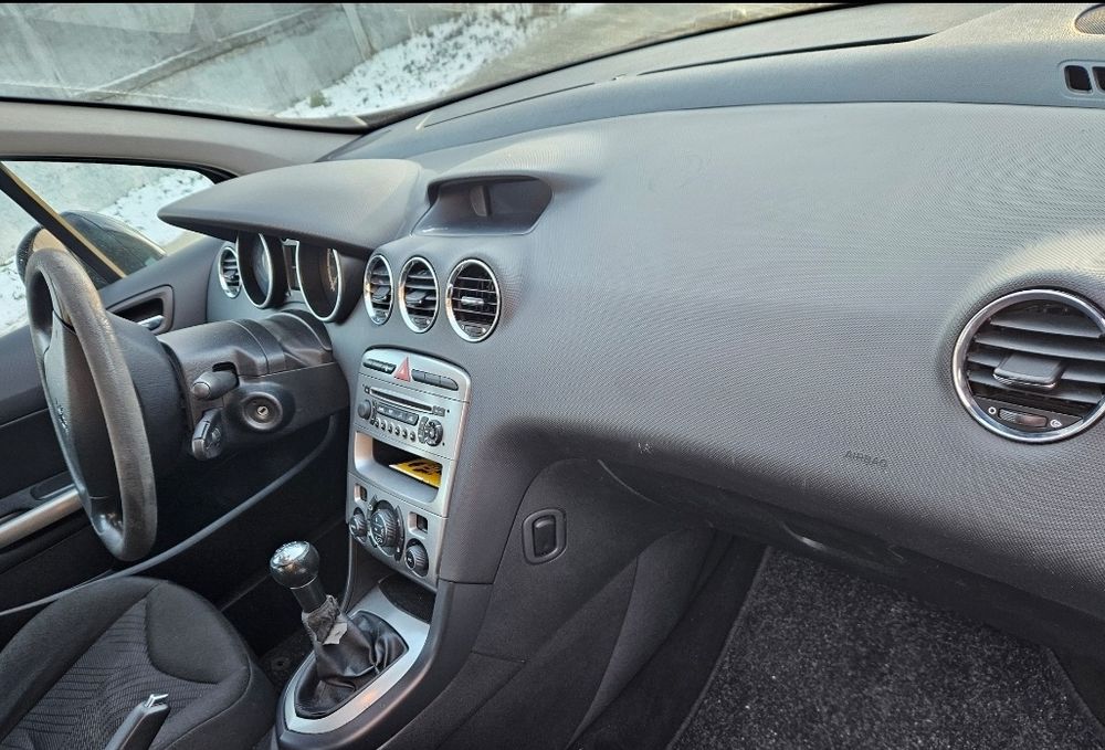 Peugeot 308 Торпедо, airbag, подушка, ремень безопасности.
