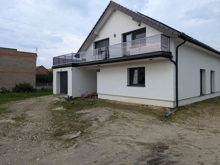 Balustrady szklane, wyroby ze szkła