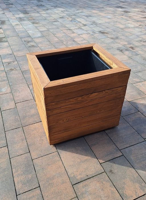 Donica drewniana z wkładem