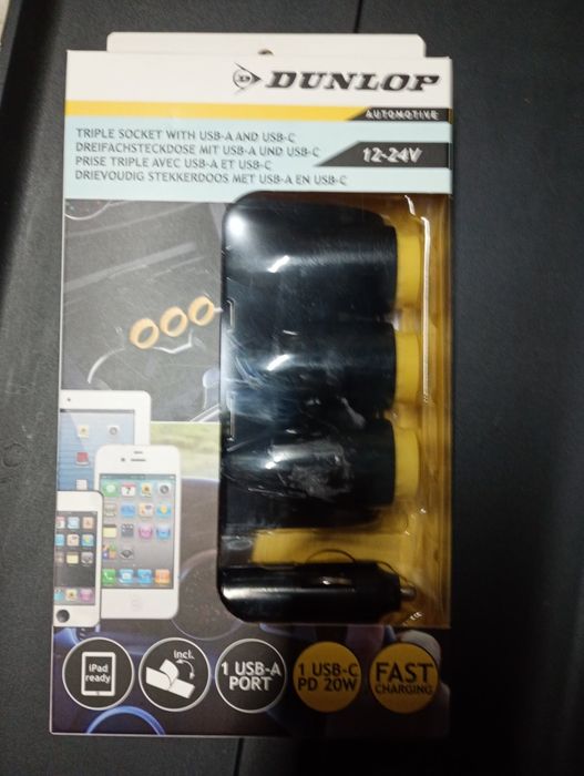 Ładowarka samochodowa USB Dunlop
