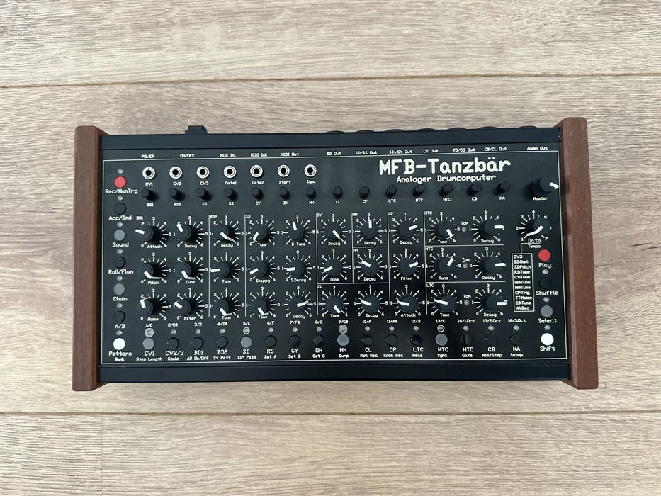 MFB Tanzbar Drum machine