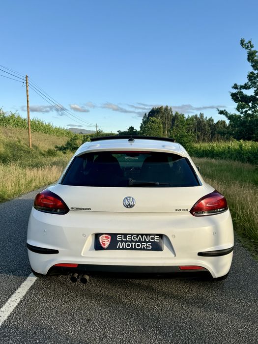 VW Sirocco 2,0 tdi R Line