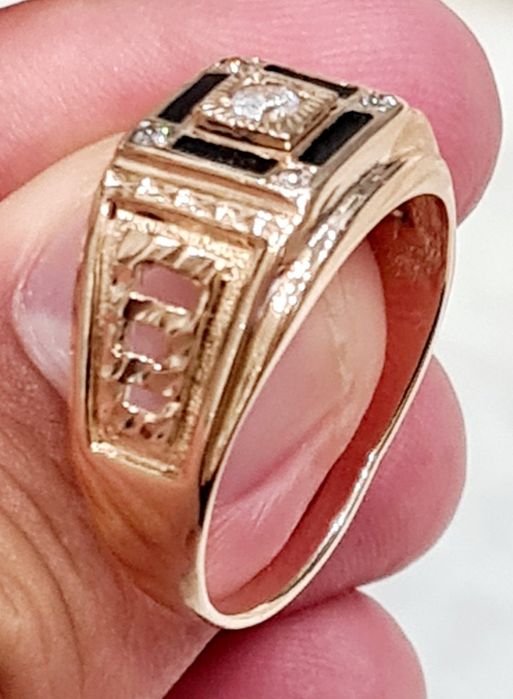 Продам золотые мужские печатки