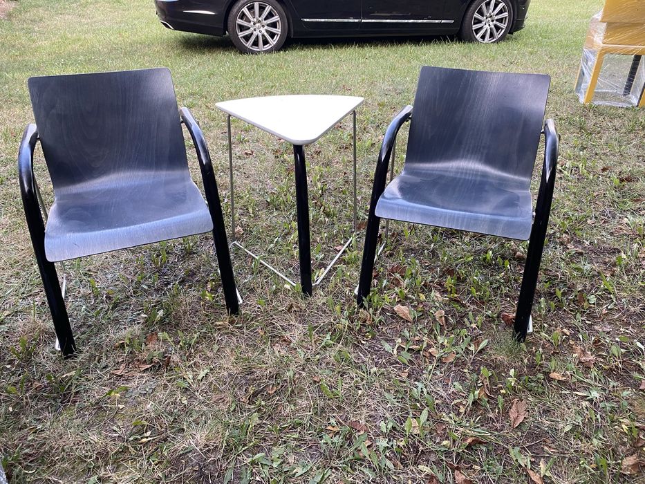 Krzesla i stolik Thonet vintage design