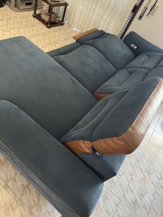 Sofá chaise longue azul