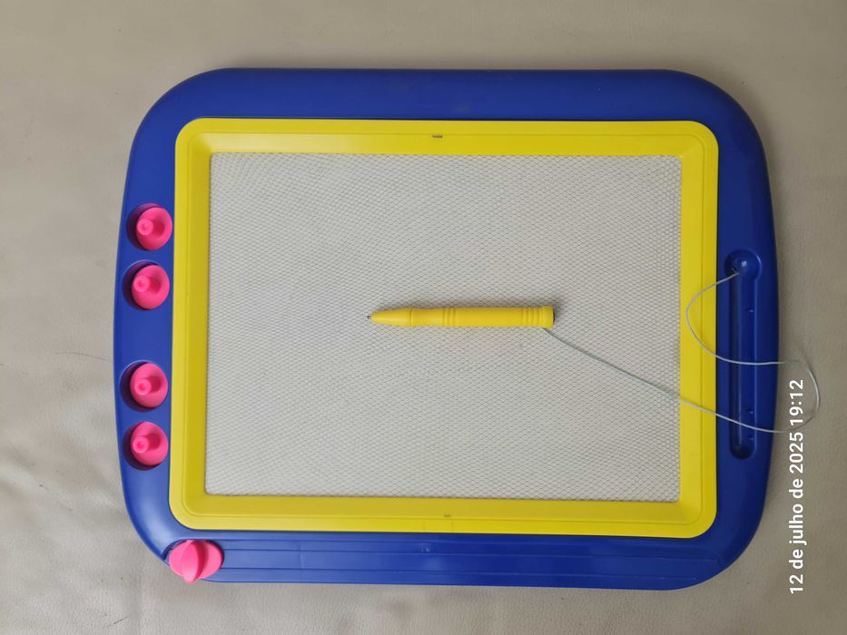 Magnetic painting board64752263947393124