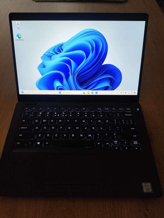 Laptop biznesowy / ultrabook Dell Latitude 5300 13,3" FullHD USB C