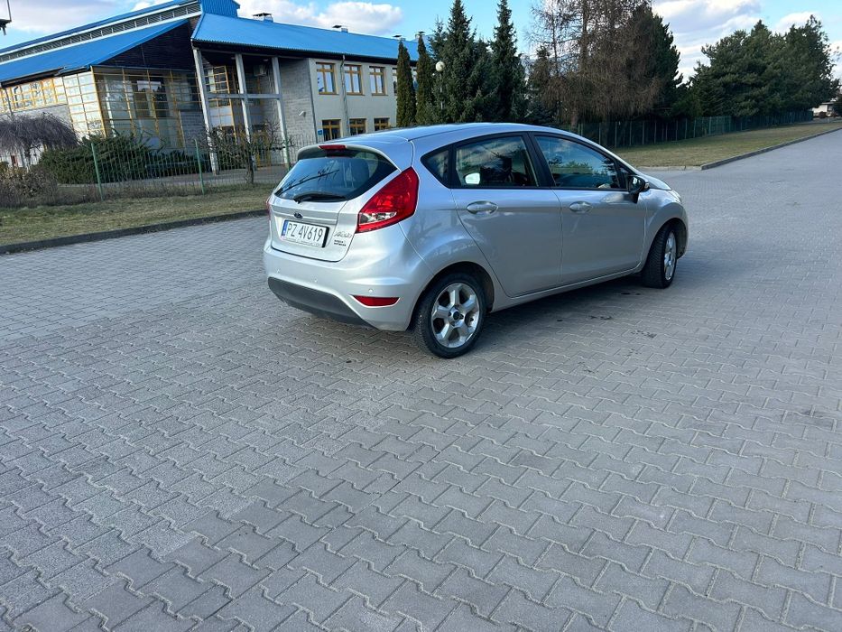 Sprzedam ford fiesta 2009