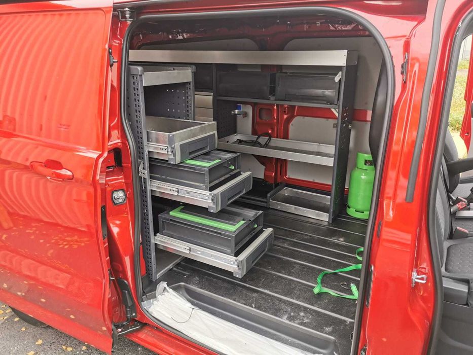 Regały samochodowe IVECO DAILY Volkswagen Mercedes Benz MAN TGE BUS