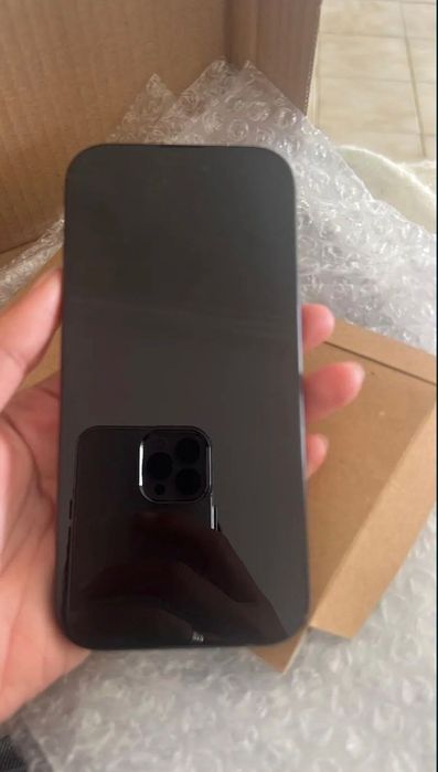 iPhone 16 pro usado