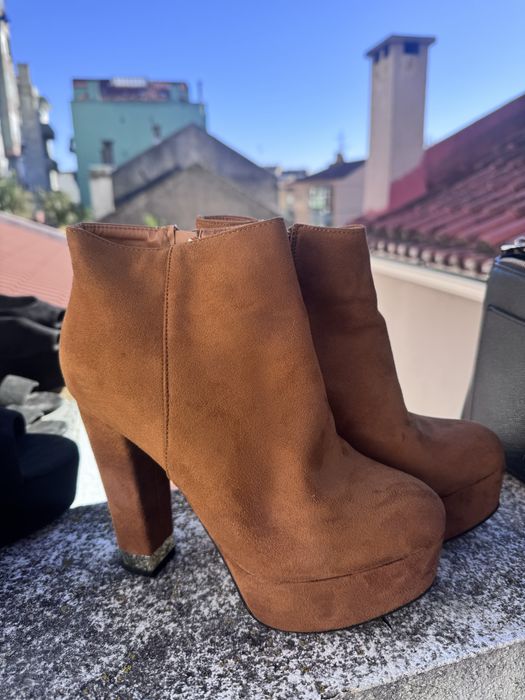 Saltos altos cada um 5€