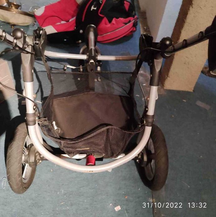 Carrinho de bebe + ovo+cadeira Bebeconfort