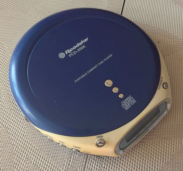 Zestaw Panasonic RQ-CW02 + słuchawki i Roadstar PCD-2006