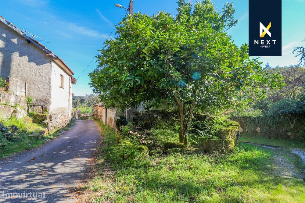 Terreno Urbano com 763 m² para Moradia Isolada | Vila Nova - Coutos |