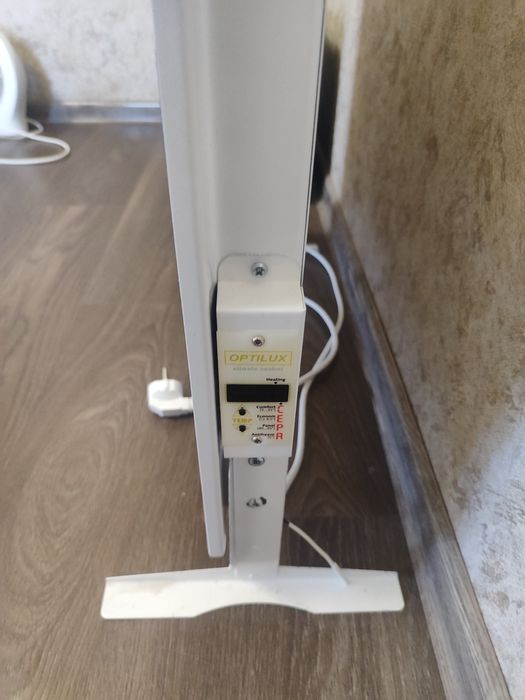 Керамічна панель OPTILUX 700 вт