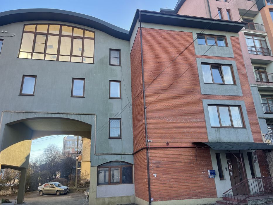 Продається не житлове офісне приміщення