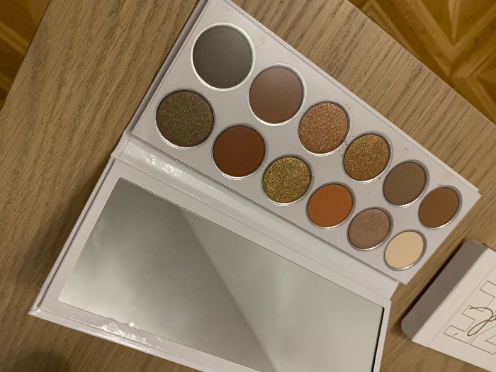 KYLIE The Bronze Extended Palette | Kyshadow