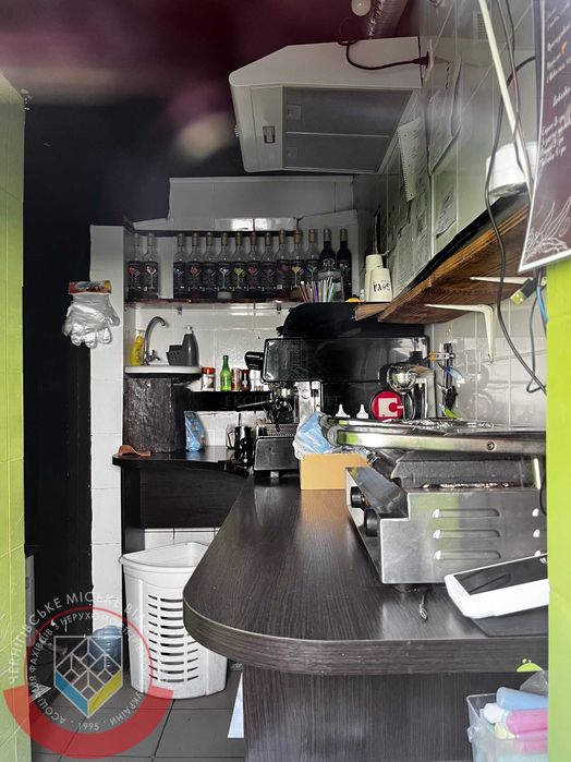 RLT S01 Оренда фасадного комерційного приміщення в центрі міста, ЦУМ