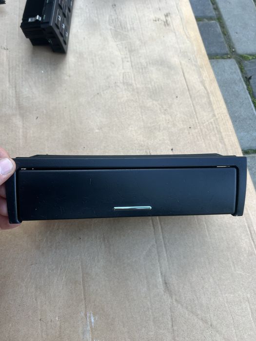 Schowek na okulary schowek bmw e46