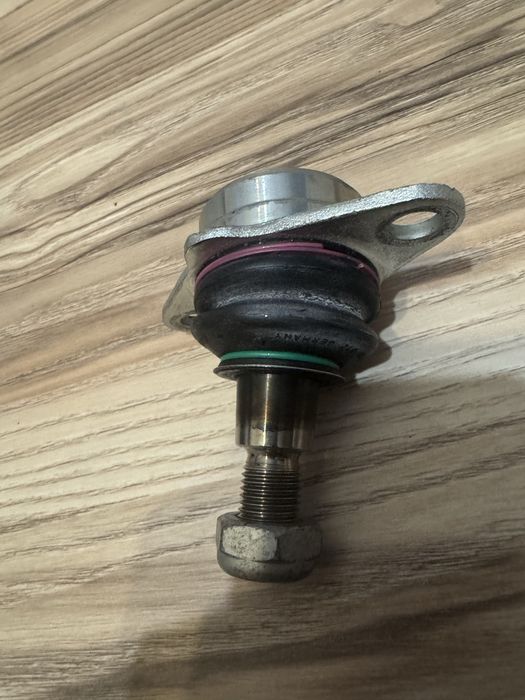 Sworzeń wahacza, przegub mocujący LEMFORDER do BMW X3 (E83) 2003–2010/2011. dwie sztuki NOWE