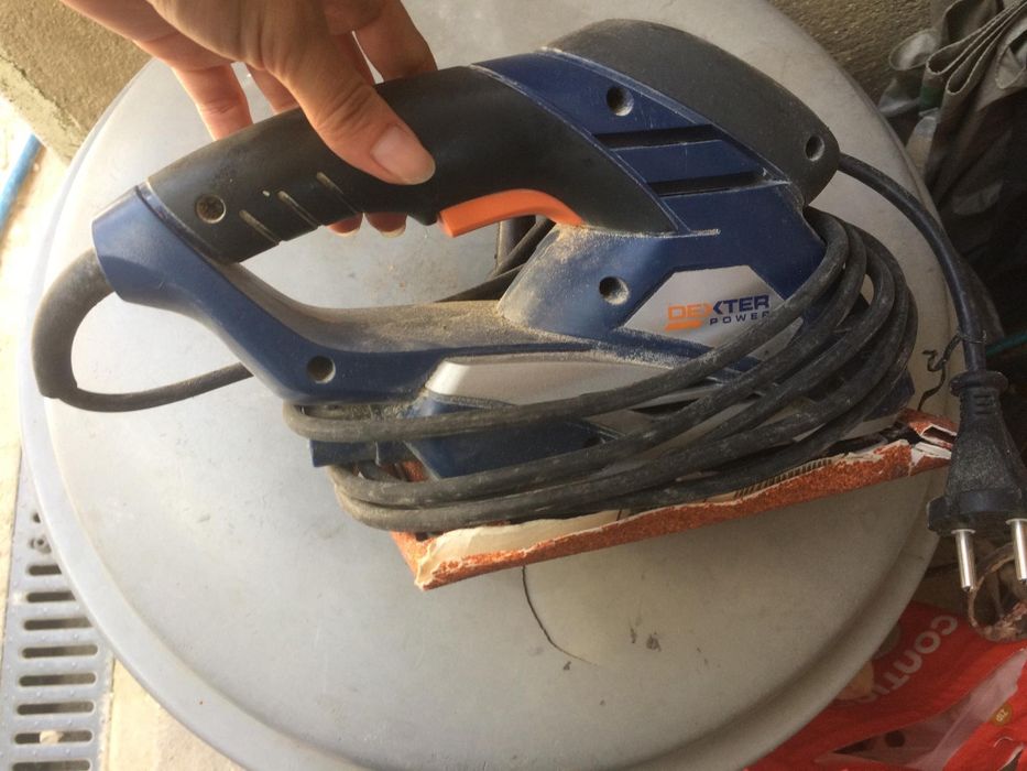 Lixadora elétrica Dexter