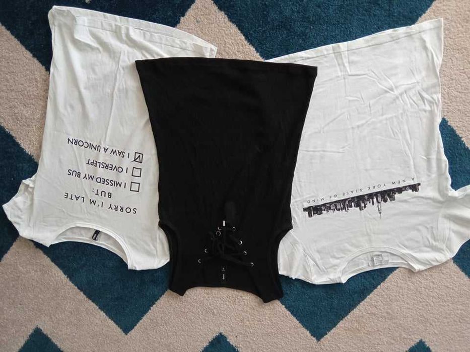 Zestaw 2 koszulek S XS + bokserka z wiązaniem