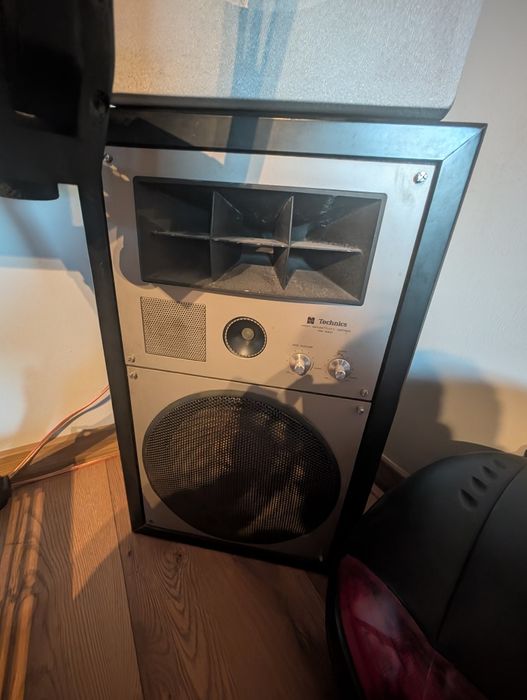 Yamaha 3090 +technics SB 660